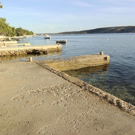 Apartments Kreso 5 Meters From The Beach With See View Shadow And Parking Place Stara Novalja Exterior foto