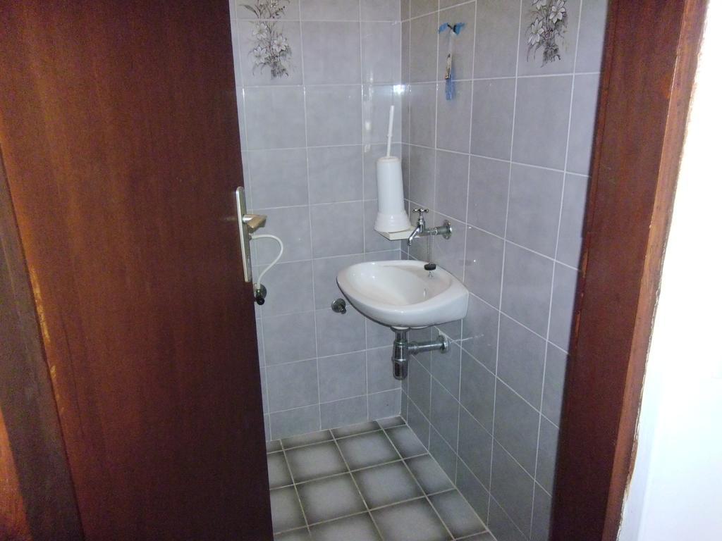 Apartments Kreso 5 Meters From The Beach With See View Shadow And Parking Place Stara Novalja Quarto foto
