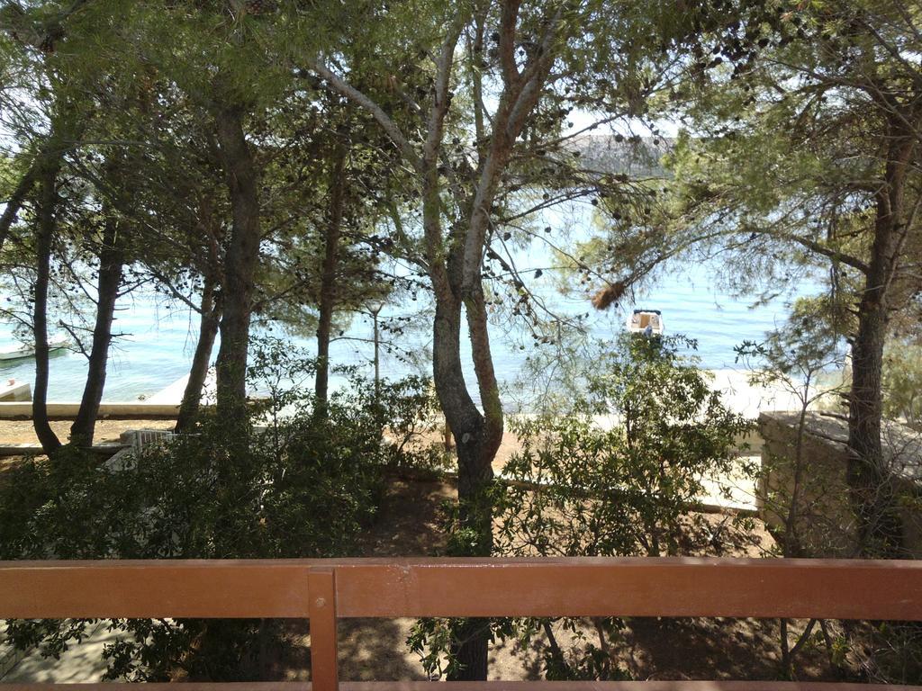 Apartments Kreso 5 Meters From The Beach With See View Shadow And Parking Place Stara Novalja Quarto foto