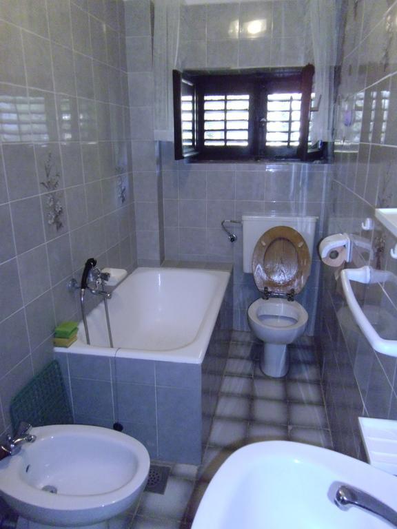 Apartments Kreso 5 Meters From The Beach With See View Shadow And Parking Place Stara Novalja Quarto foto